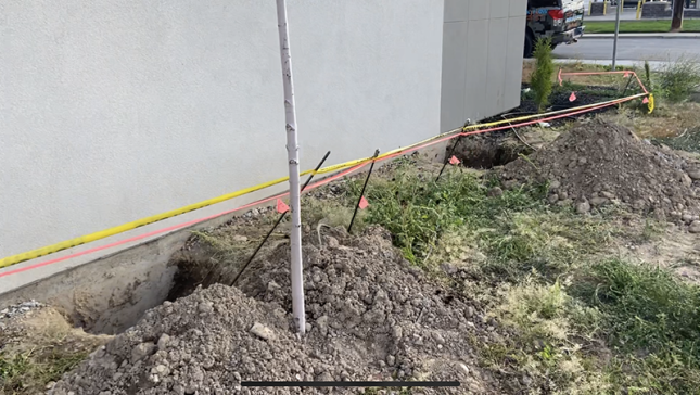 apartment foundation, walkway, and site-plan assessment (image 8)