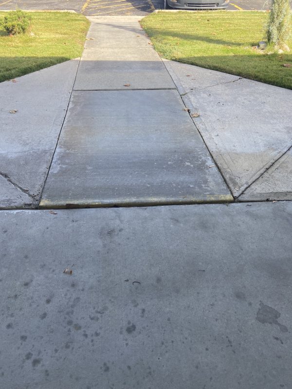 apartment-complex walkway hazard or color-coded assessment map (image 1)