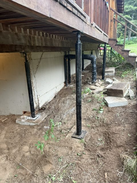 Leveling a house and deck 4