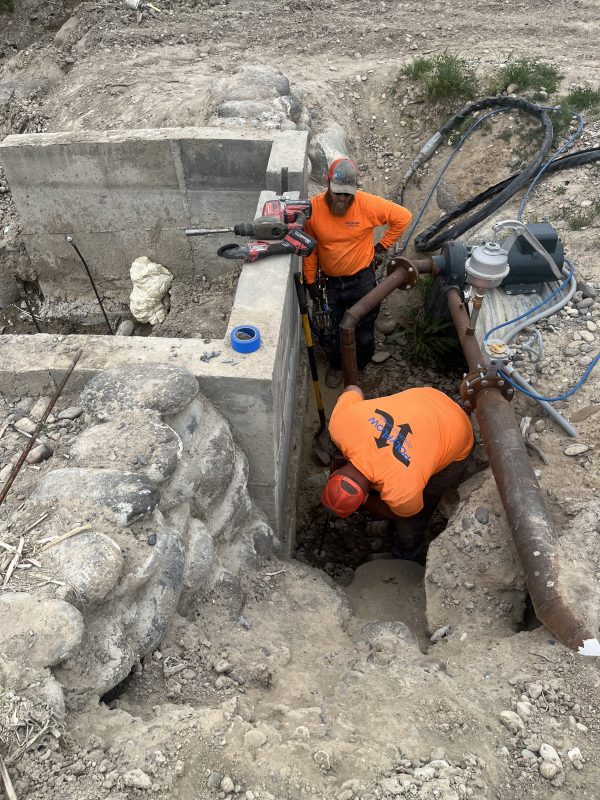 image0 Erosion Around a Concrete Dam